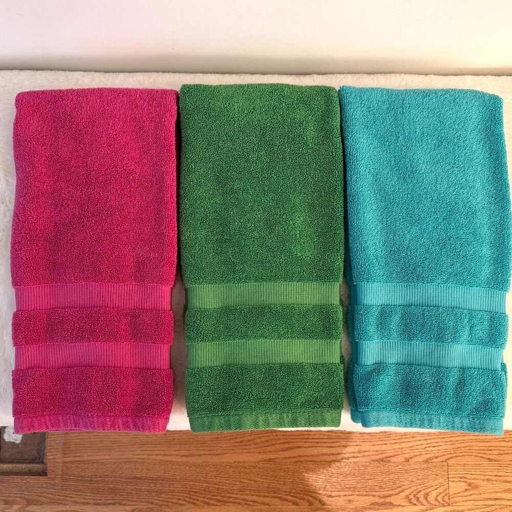 KATE SPADE ♠️ Set of 3 Hand Towels